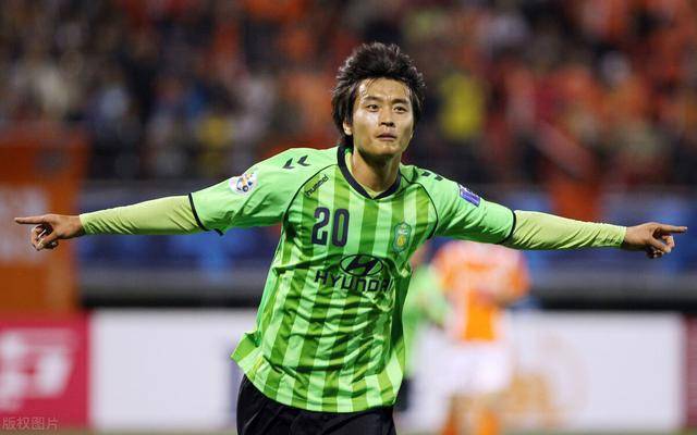  尤文图斯功勋老将宣布赛季末退役  