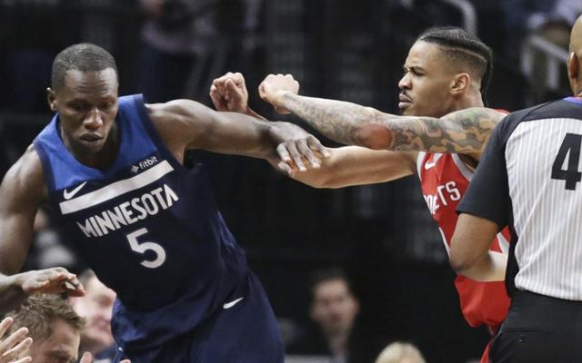  火箭,沃尔拒绝买断协议,坚持留队证明自己  